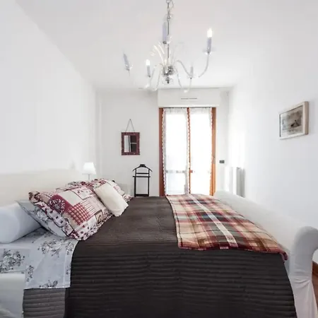 Leopolda Apartment *